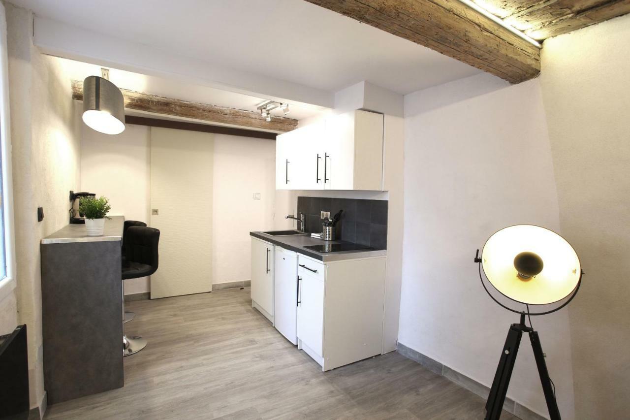 Gregbnb - T2 Ancien Et Moderne - Parking Inclus - 15Min Gare Toulon Ngoại thất bức ảnh