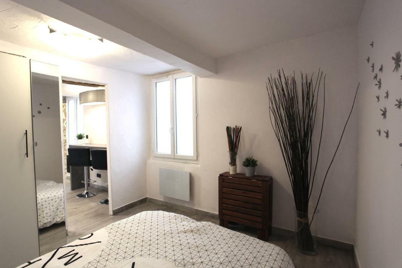 Gregbnb - T2 Ancien Et Moderne - Parking Inclus - 15Min Gare Toulon Ngoại thất bức ảnh